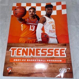 University of Tennessee Vols men’s Basketball program 2021-22 - paper media